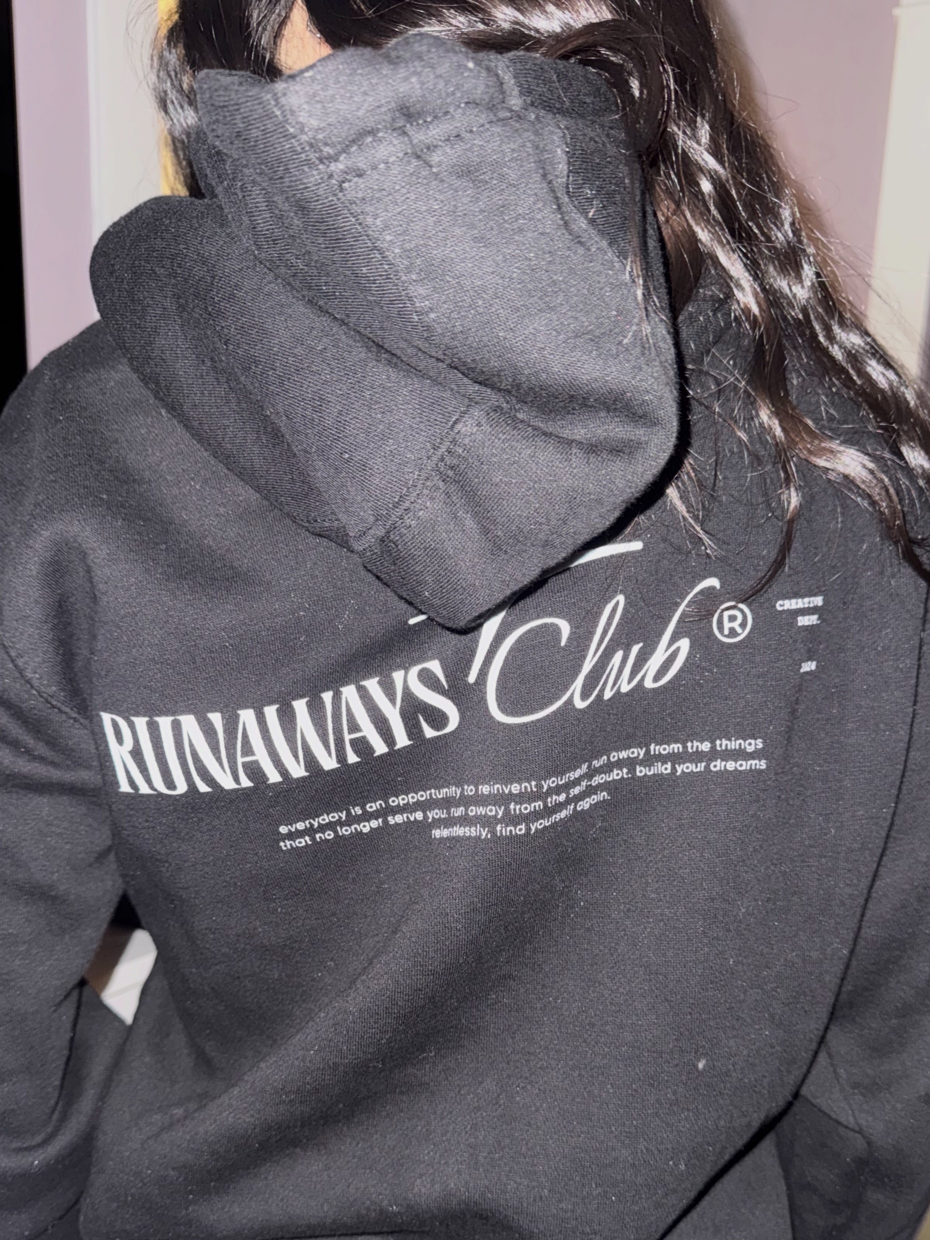 RUNAWAYS ZIP UP HOODIE